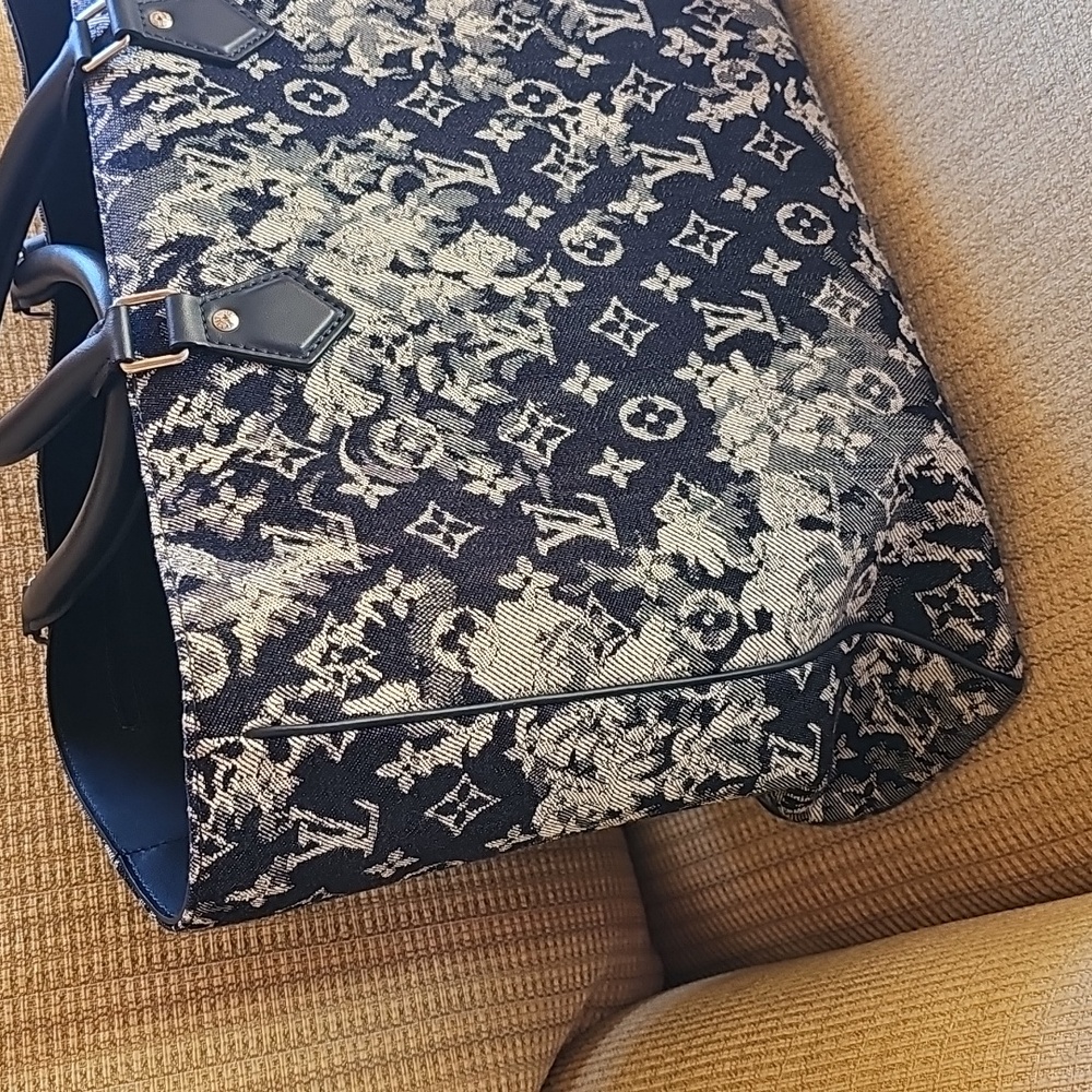 Louis VUITTON Tapestry SAC Large Onthego BAG EXCELLENT CONDITION - Picture 7 of 17